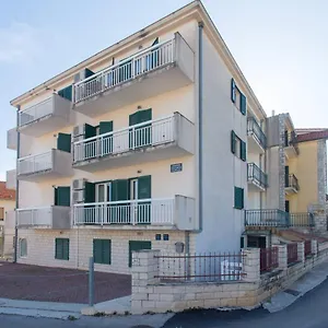  Apartman Betanija